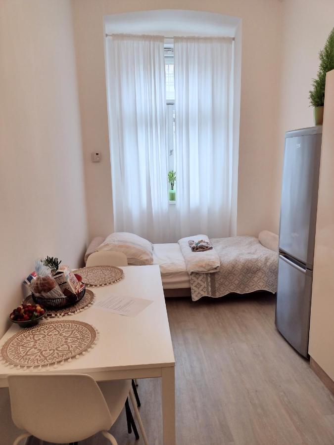 Ferienwohnung Viaducto De Karlin - Aparment Prag Exterior foto